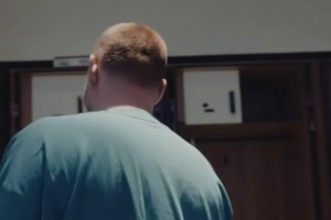 這就把兄弟賣(mài)啦約基奇：為啥東契奇啥比賽都看？因?yàn)樗€球了